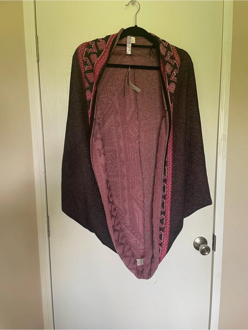 Open-Front Black and Mauve Women's Sweater Wrap